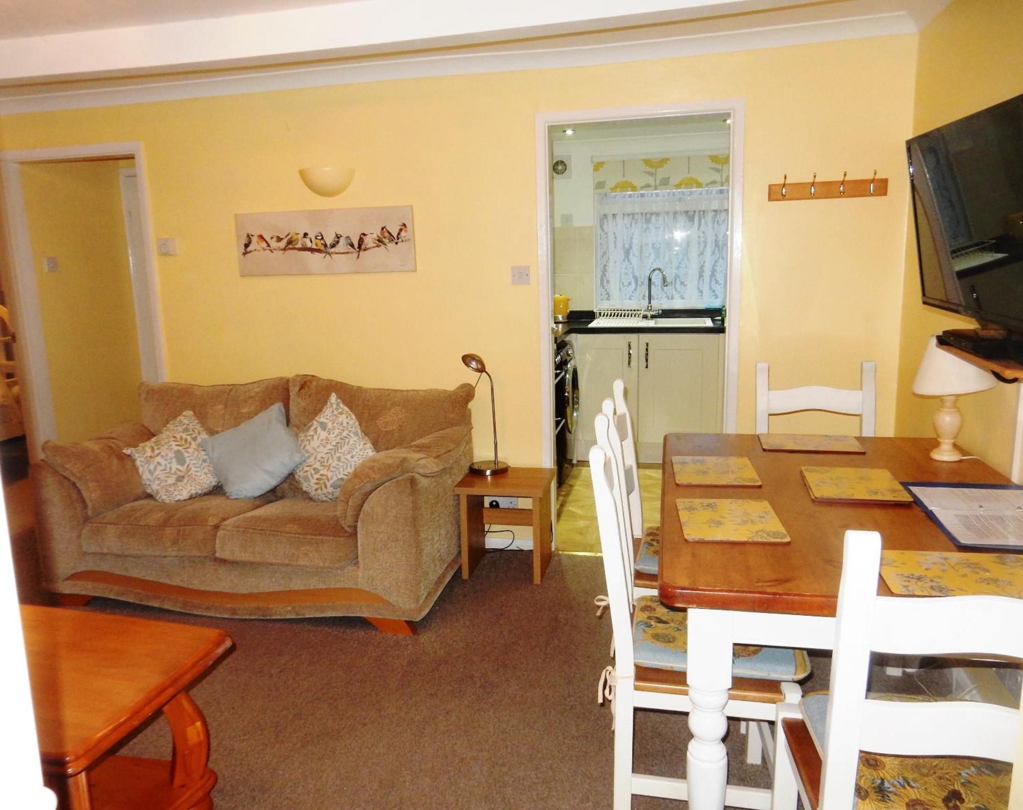 Sheena'S Dartmouth Chalets Экстерьер фото
